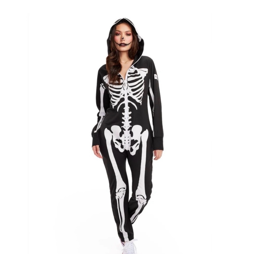 Amazon Black and White Skeleton Print Hooded Jumpsuit